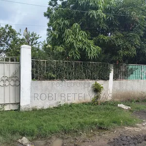 Furnished 6bdrm House in Service, East Shewa for sale