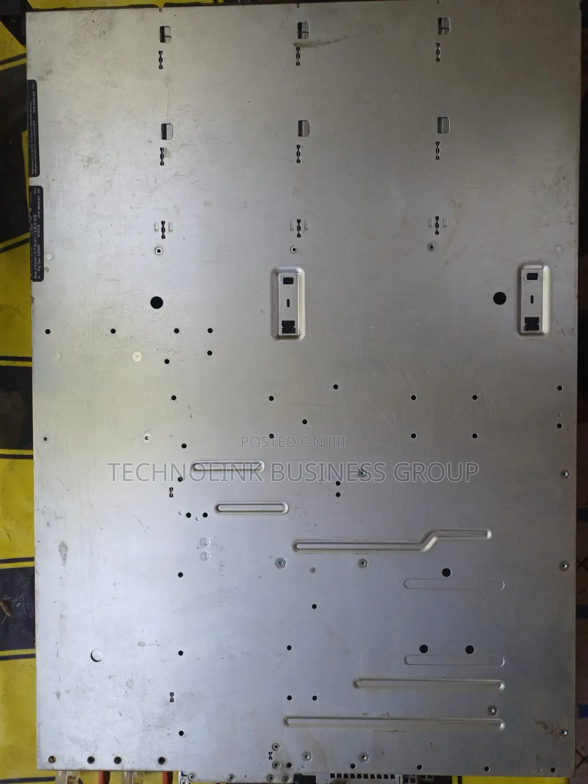 Server Dell PowerEdge R440 8GB Intel Xeon HDD 512GB