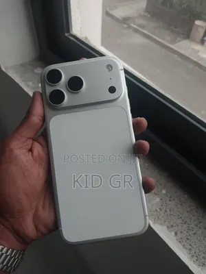 Apple iPhone 17 Pro Max 256 GB Silver