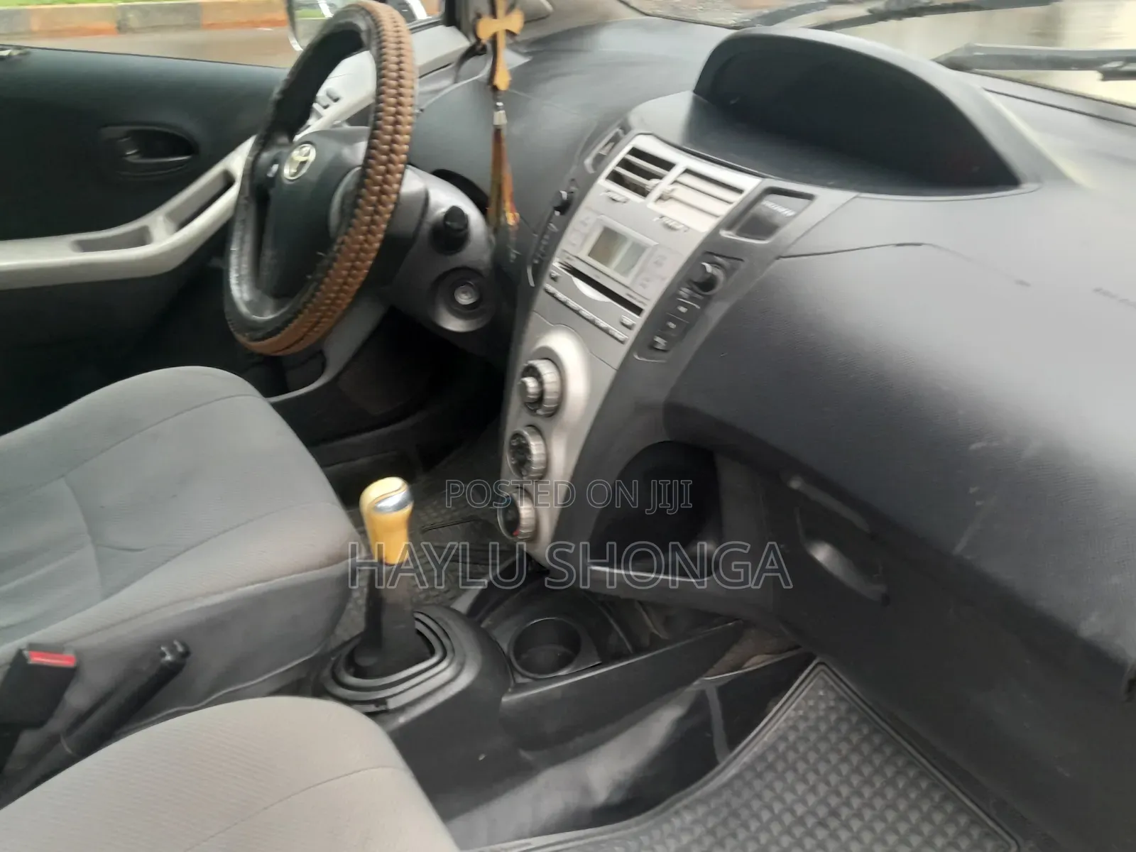 Toyota Yaris 2007 Gray