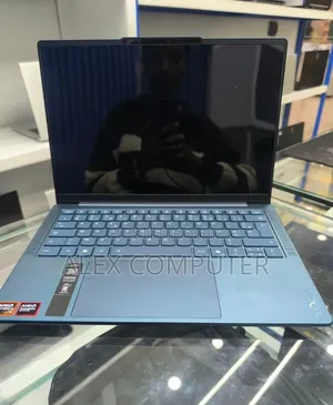 New Laptop Lenovo 32GB AMD Ryzen 7 SSD 1T