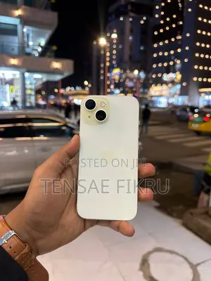 Apple iPhone 15 256 GB Yellow