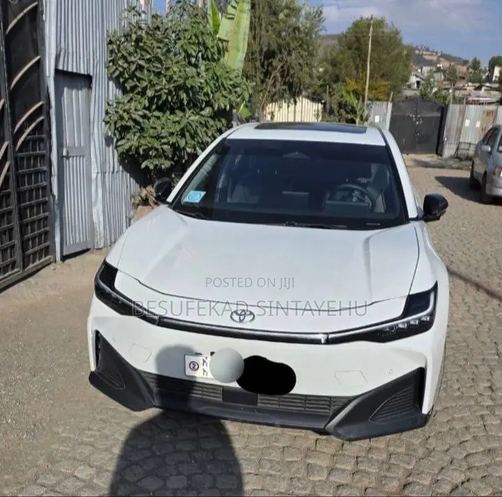 Toyota bZ3 2024 White