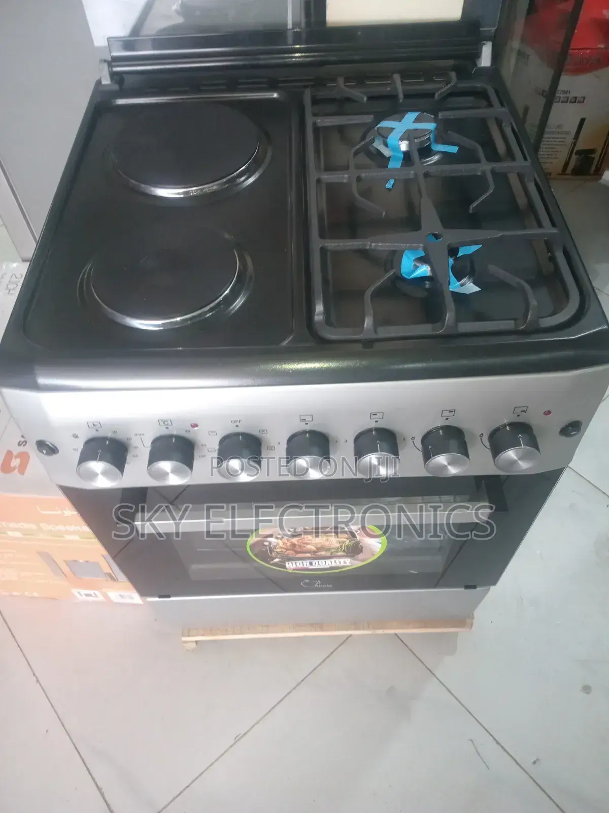 Feree Free Standing Oven 60by 60c 4.electric