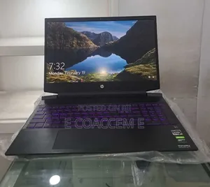 New Laptop HP 8GB AMD Ryzen 5 SSD 512GB