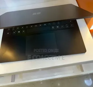 New Laptop Microsoft Surface 16GB Intel Core i7 SSD 512GB