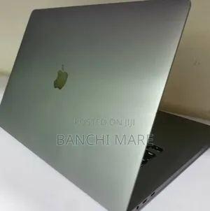 New Laptop Apple MacBook Pro 2019 16GB Intel Core i9 SSD 1T