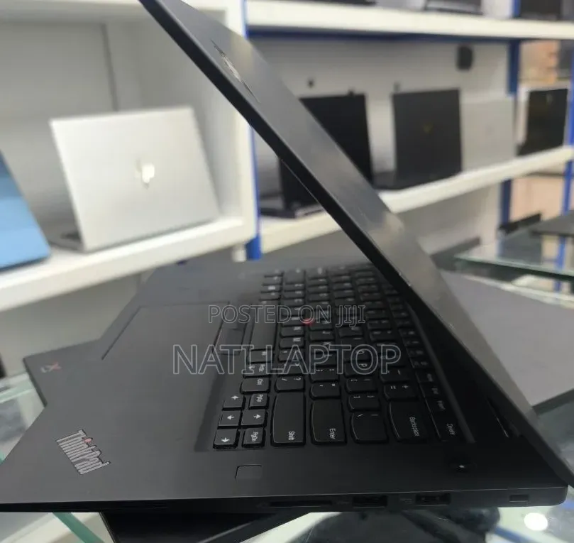 New Laptop Lenovo ThinkPad X1 Carbon 16GB Intel Core i7 SSD 512GB
