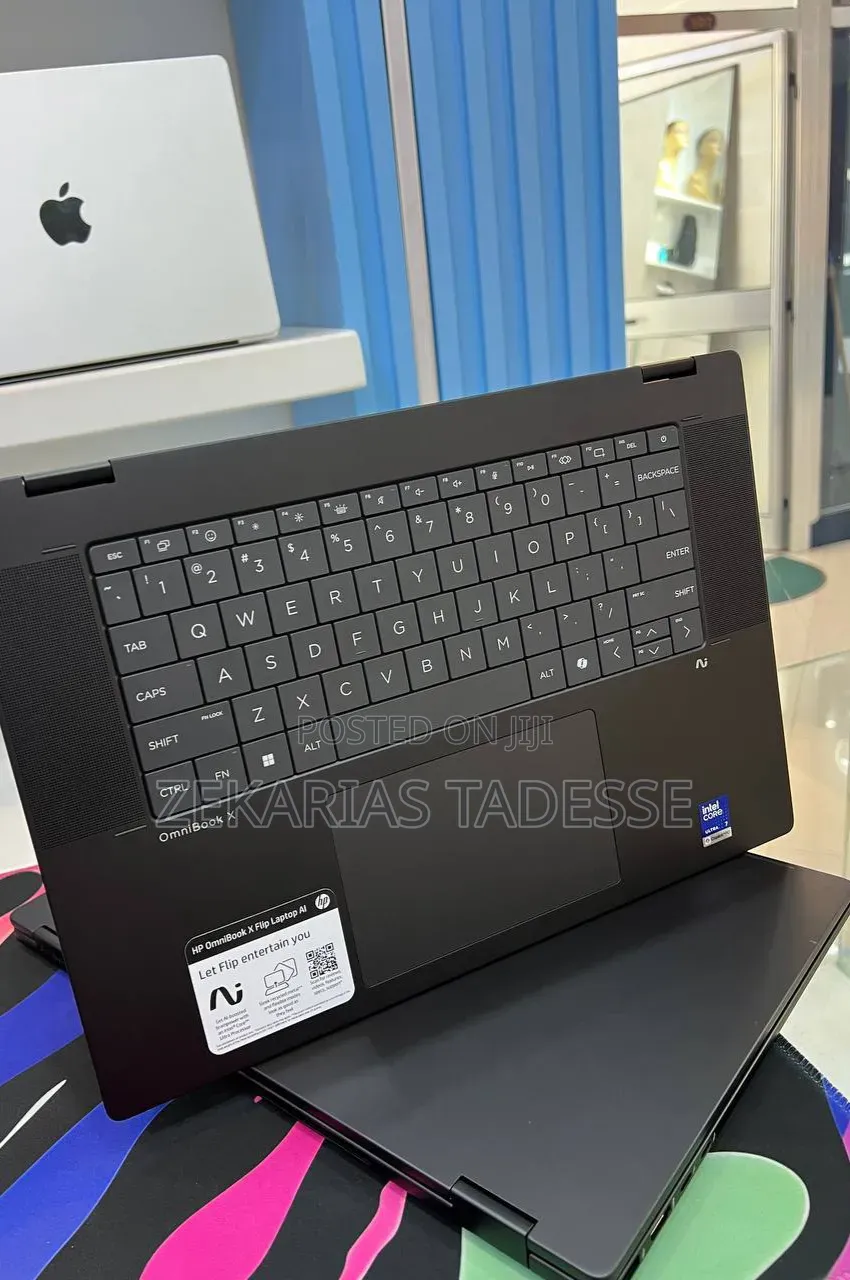 New Laptop HP OmniBook X Flip 14" 16GB Intel Core Ultra 7 SSD 1T