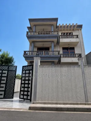 Furnished 9bdrm Villa in መሀል ወሰን ላይ ርካሽ ቤት, Yeka for sale