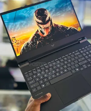 New Laptop HP Victus 16 16GB Intel Core i7 SSD 512GB
