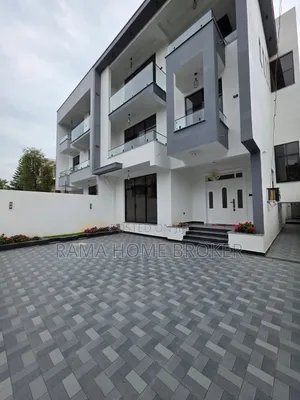 Furnished 10bdrm Villa in አዲስ ዘመናዊ ቤት በአያት, Yeka for sale