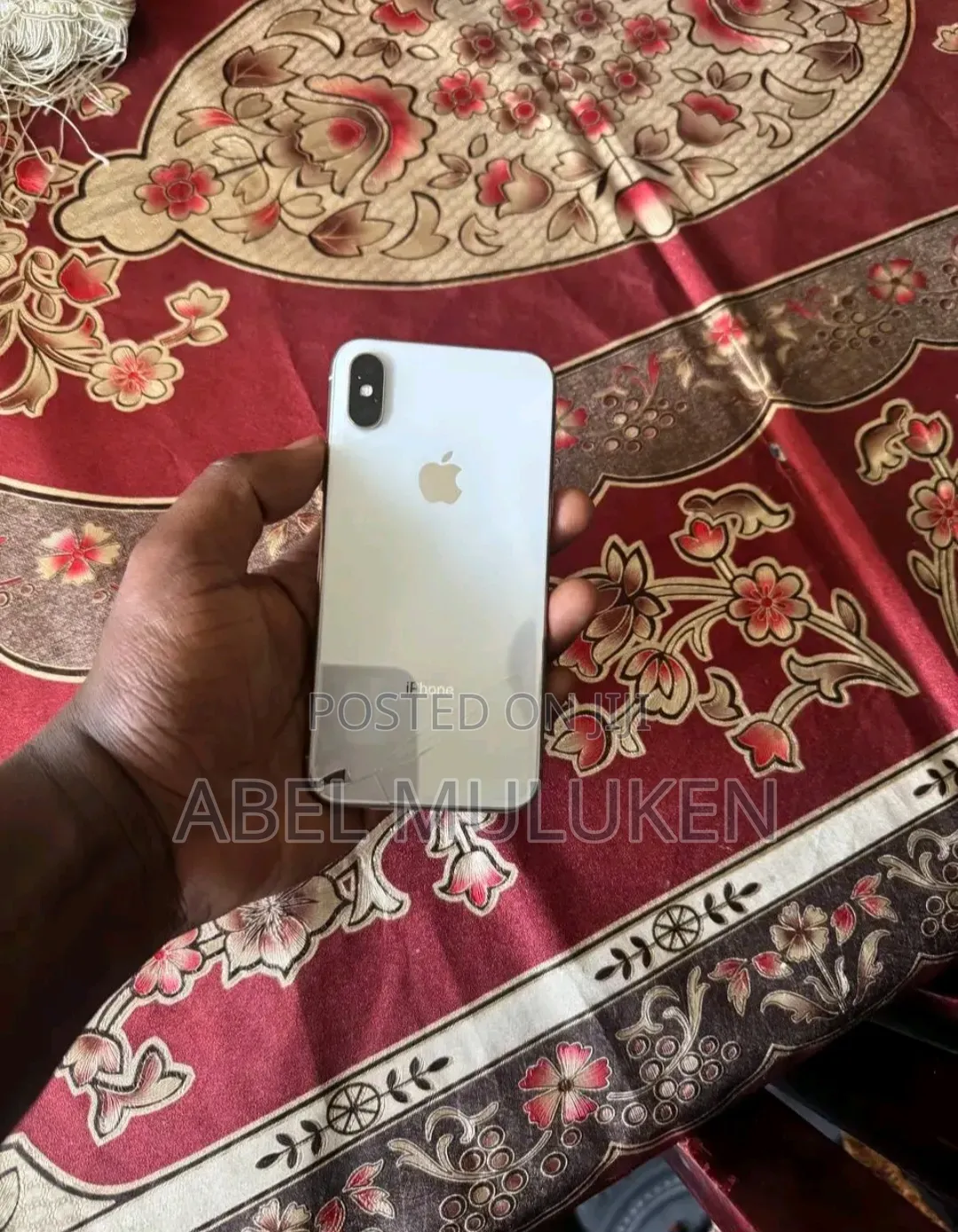 Apple iPhone X 64 GB White