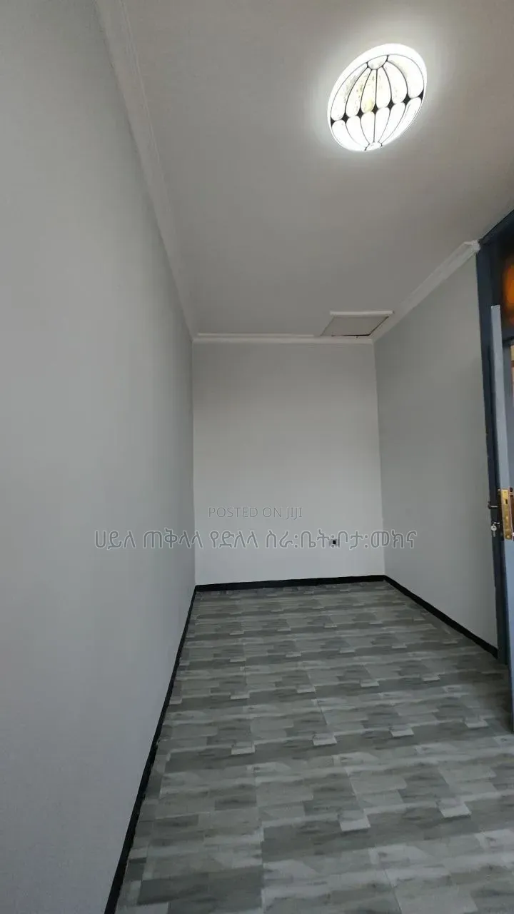 Furnished 2bdrm Condo in Ayat 49, Yeka for sale