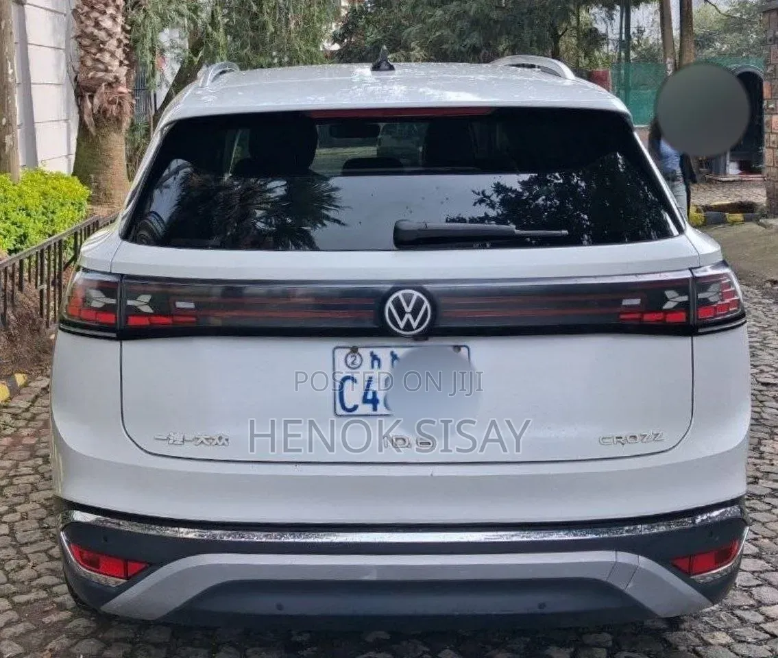 New Volkswagen ID.6 2023 White