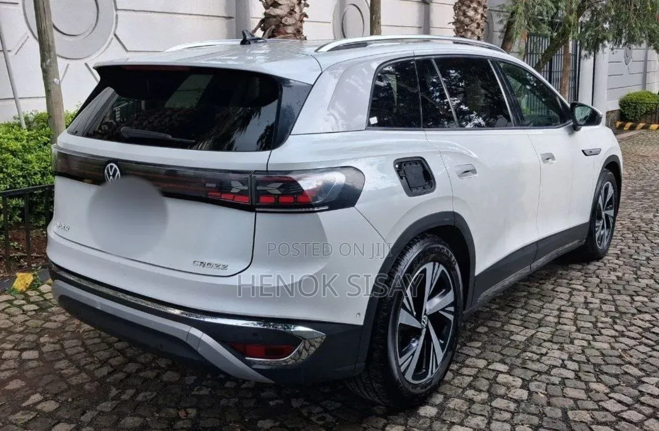 New Volkswagen ID.6 2023 White