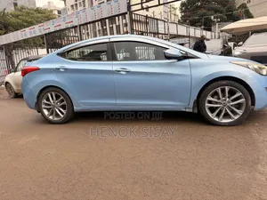 Hyundai Elantra 2013 Blue