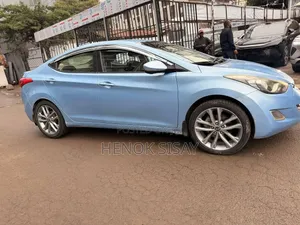 Hyundai Elantra 2013 Blue