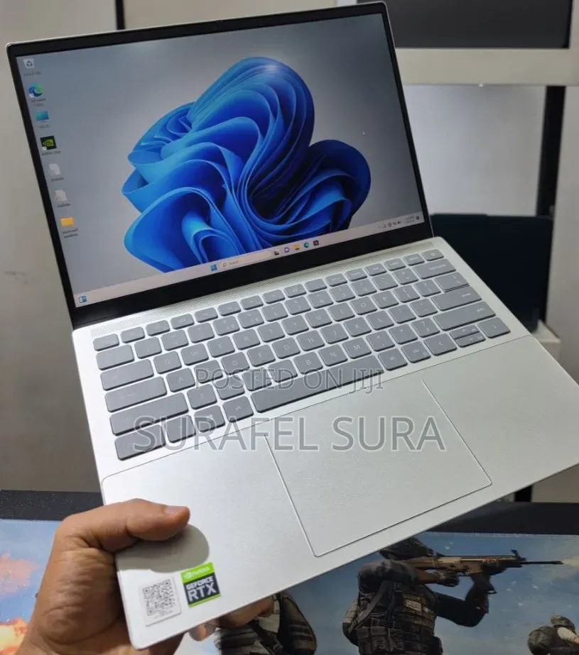 New Laptop Dell Inspiron 14 16GB Intel Core i7 SSD 512GB