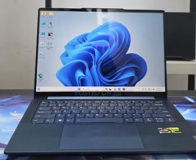 New Laptop Lenovo Yoga 2 16GB AMD Ryzen 7 SSD 512GB