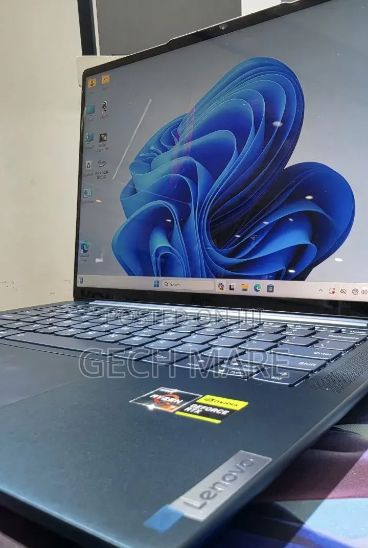 New Laptop Lenovo Yoga 2 16GB AMD Ryzen 7 SSD 512GB