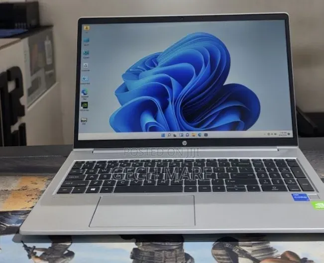 New Laptop HP ProBook 430 G8 8GB Intel Core i5 SSD 256GB