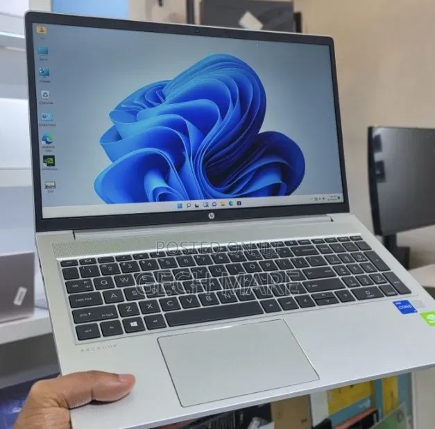 New Laptop HP ProBook 430 G8 8GB Intel Core i5 SSD 256GB