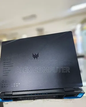 New Laptop Acer Predator Helios 300 16GB Intel Core i9 SSD 1T