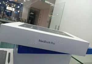 New Laptop Apple MacBook Pro 2026 M5 Max 36GB Apple M5 SSD 2T