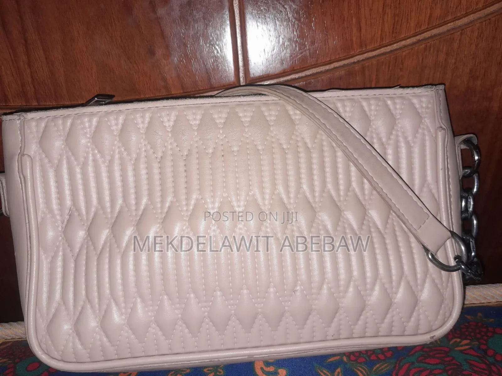 Purse Selling