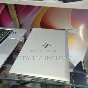 New Laptop HP EliteBook 830 G8 16GB Intel Core i7 SSD 512GB