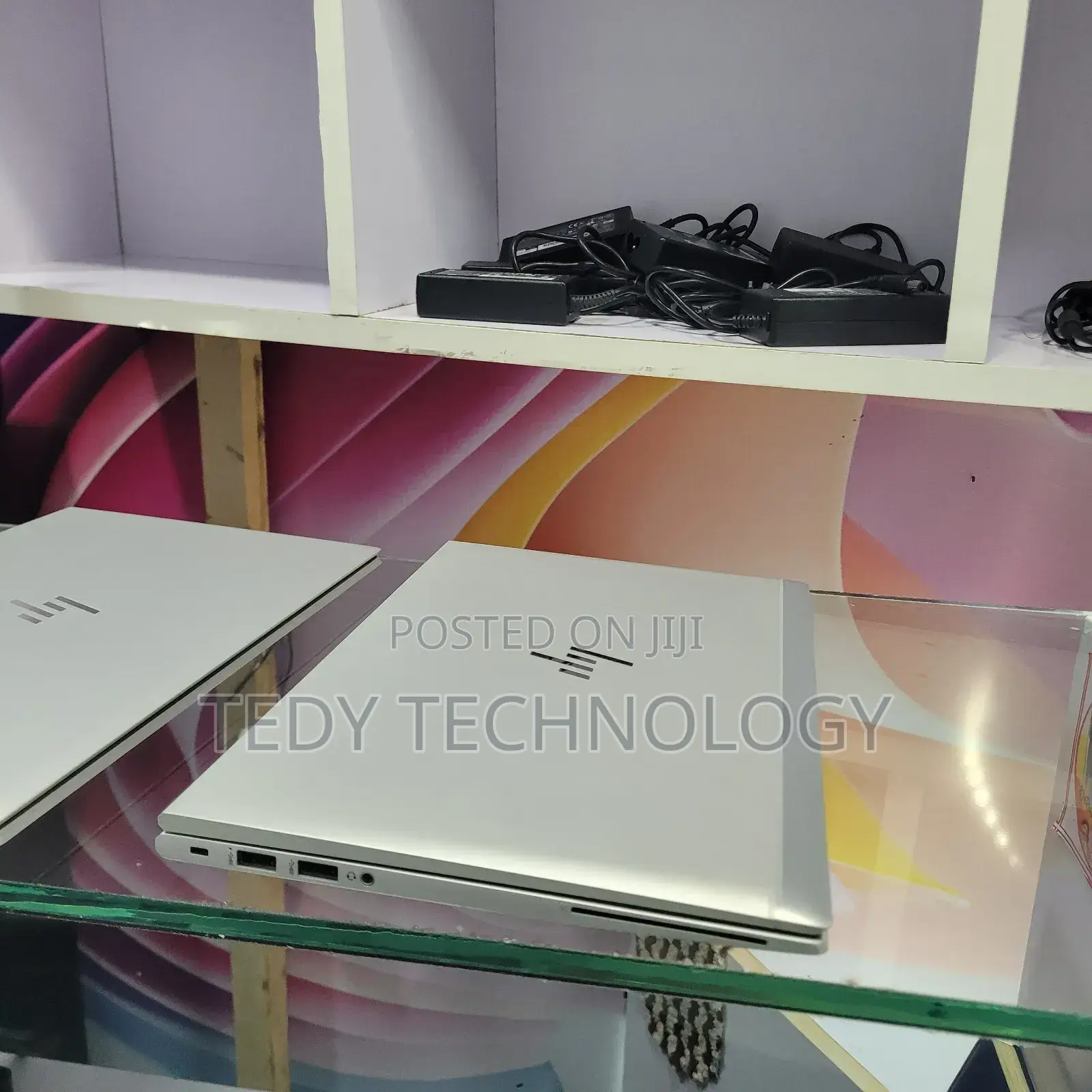 New Laptop HP EliteBook 830 G8 16GB Intel Core i7 SSD 512GB