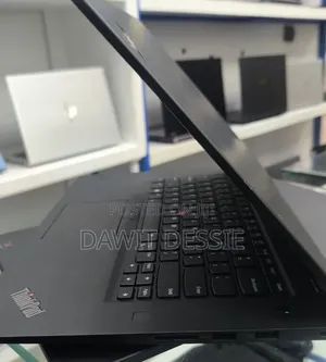 New Laptop Lenovo ThinkPad X1 Carbon 16GB Intel Core i7 SSD 512GB