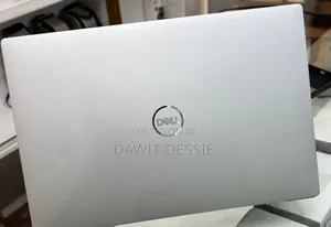 New Laptop Dell XPS 13 16GB Intel Core Ultra 7 SSD 512GB