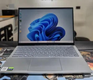 New Laptop Dell Inspiron 15 16GB Intel Core i7 SSD 512GB