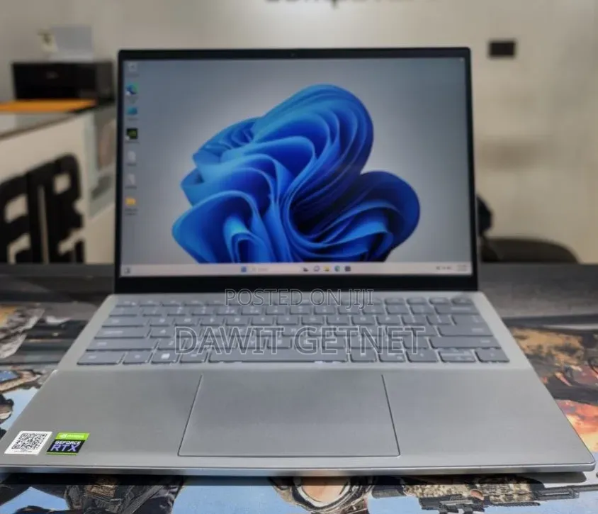 New Laptop Dell Inspiron 15 16GB Intel Core i7 SSD 512GB
