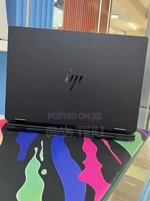 New Laptop HP OmniBook 5 Flip 16GB Intel Core Ultra 7 SSD 1T