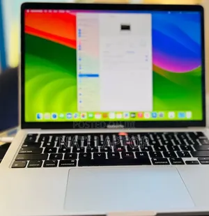 New Laptop Apple MacBook Pro 2020 M1 16GB Apple M1 Pro SSD 256GB