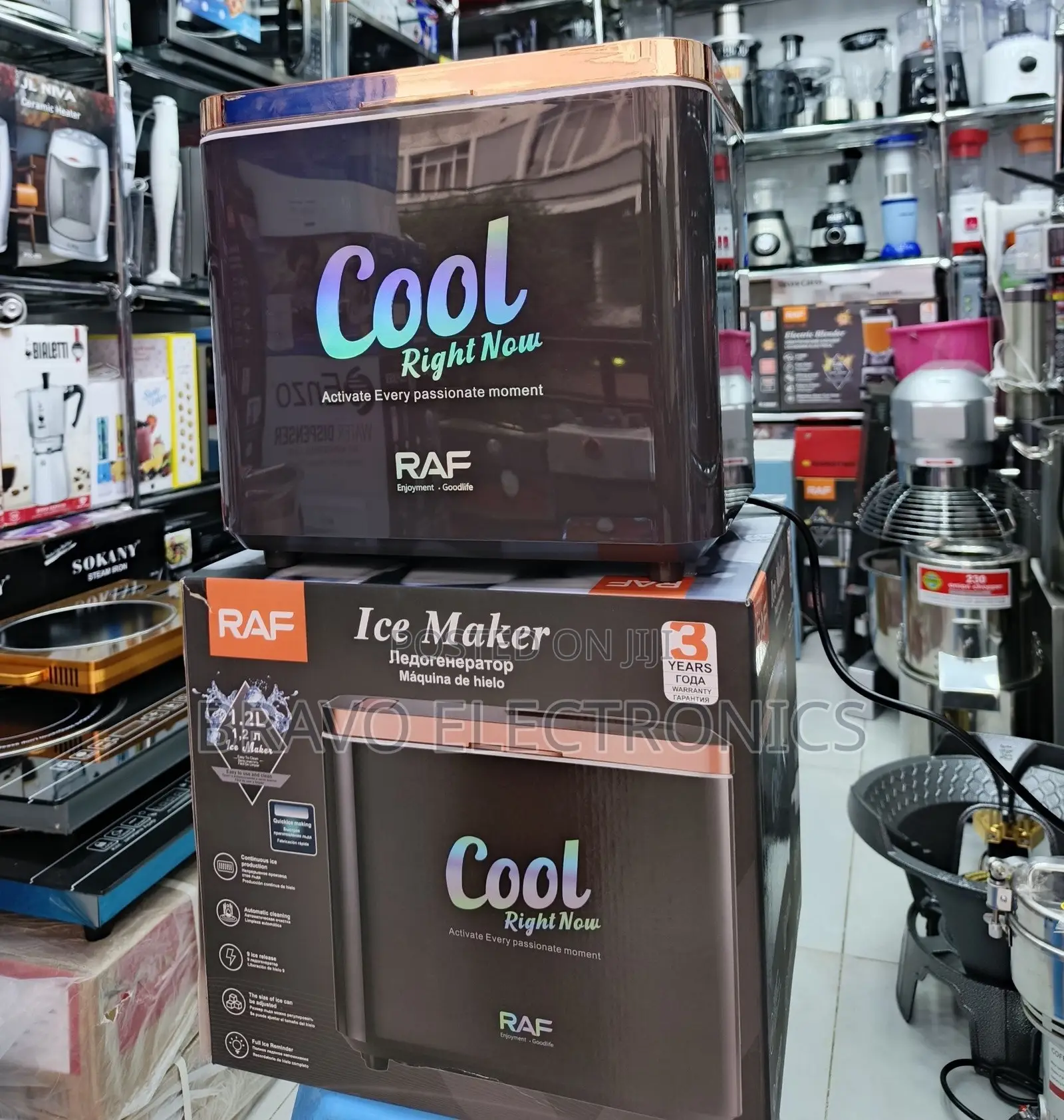 RAF Ice Maker - Adjustable Ice Size