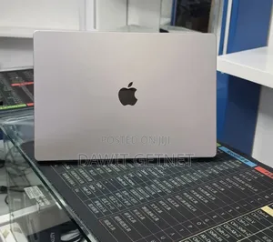 New Laptop Apple MacBook Pro 2021 M1 32GB Apple M1 SSD 512GB