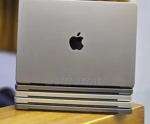 New Laptop Apple MacBook Pro 2021 M1 16GB Apple M1 SSD 1T