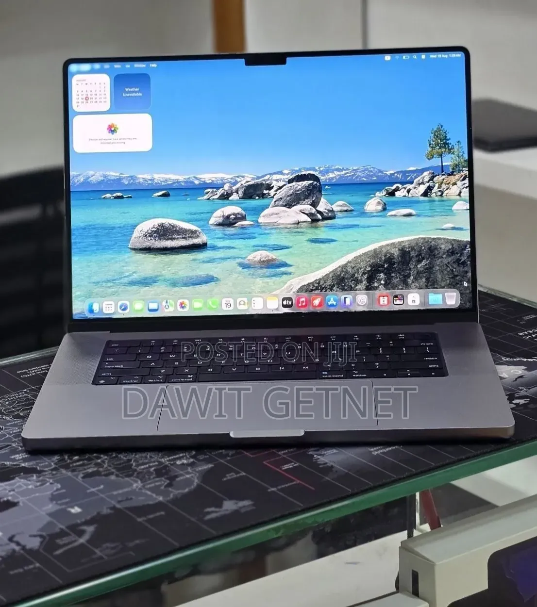 New Laptop Apple MacBook Pro 2022 M2 16GB Apple M2 SSD 512GB