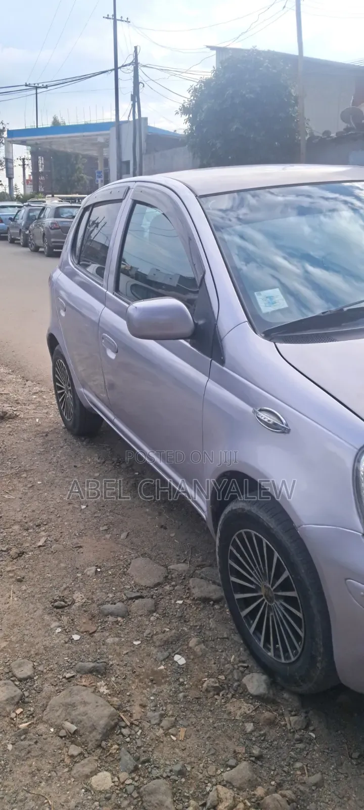 Toyota Vitz 2004 Ivory