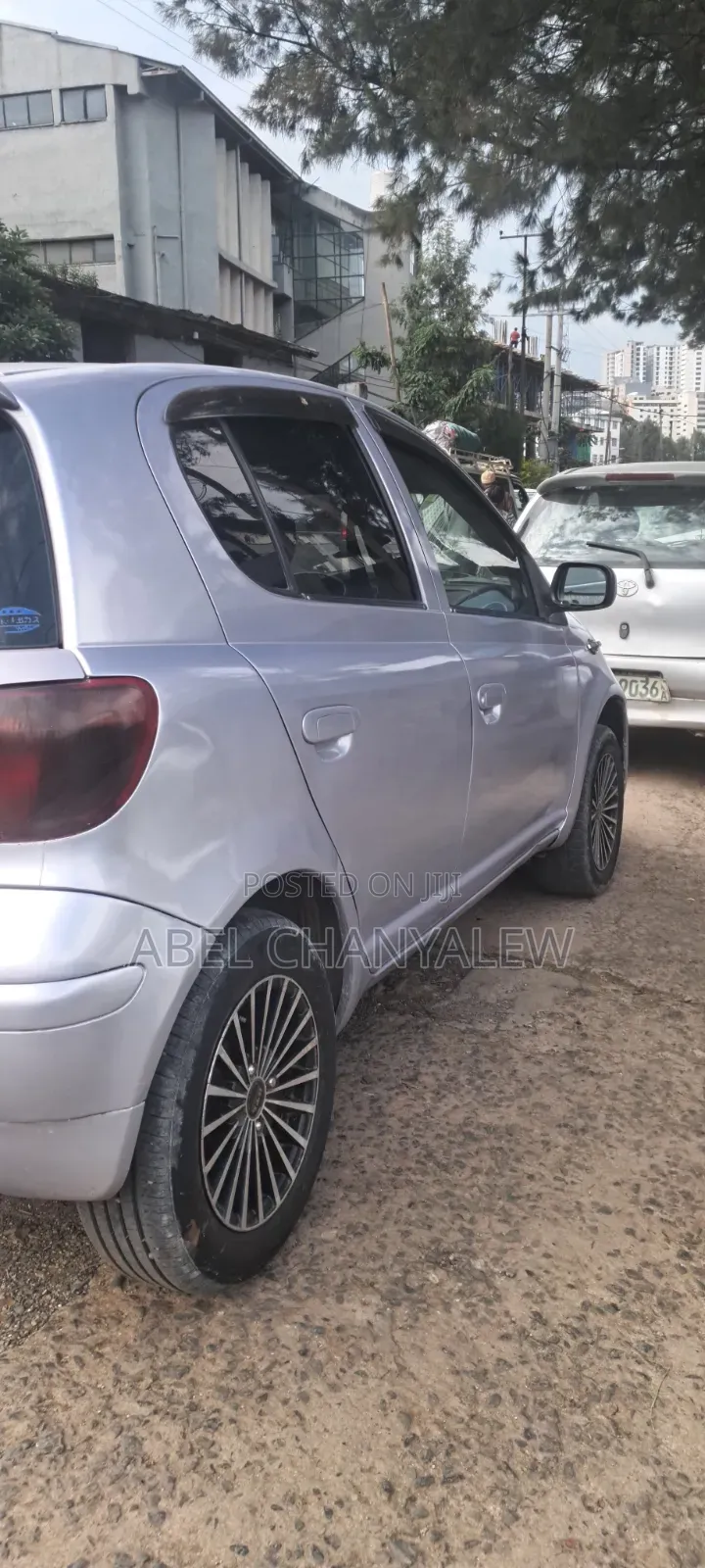 Toyota Vitz 2004 Ivory