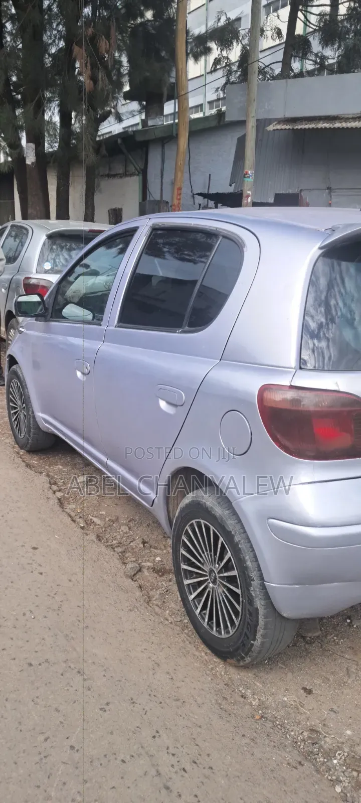 Toyota Vitz 2004 Ivory