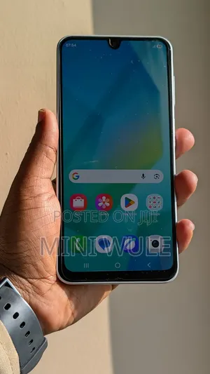 New Samsung Galaxy A16 128 GB White