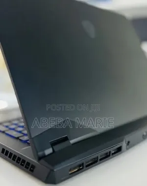 New Laptop MSI Pulse GL76 16GB Intel Core i7 SSD 512GB