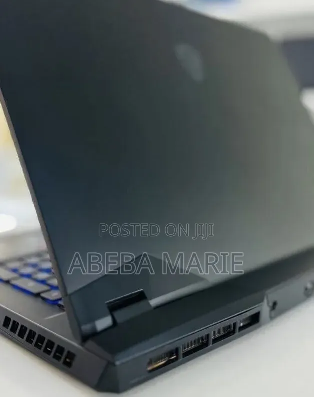 New Laptop MSI Pulse GL76 16GB Intel Core i7 SSD 512GB