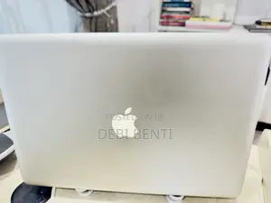 Laptop Apple MacBook 2012 8GB Intel Core i7 HDD 750GB