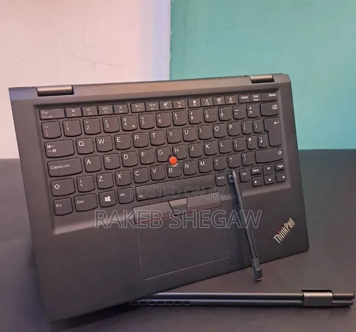 New Laptop Lenovo ThinkPad Yoga 8GB Intel Core i5 SSD 512GB